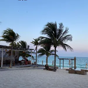 Punta Blanca House Hotel Cancun